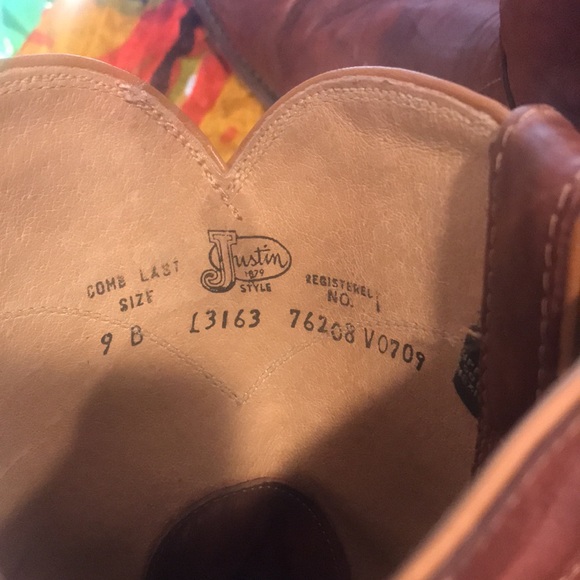 Vintage Justin Boots - Picture 7 of 16